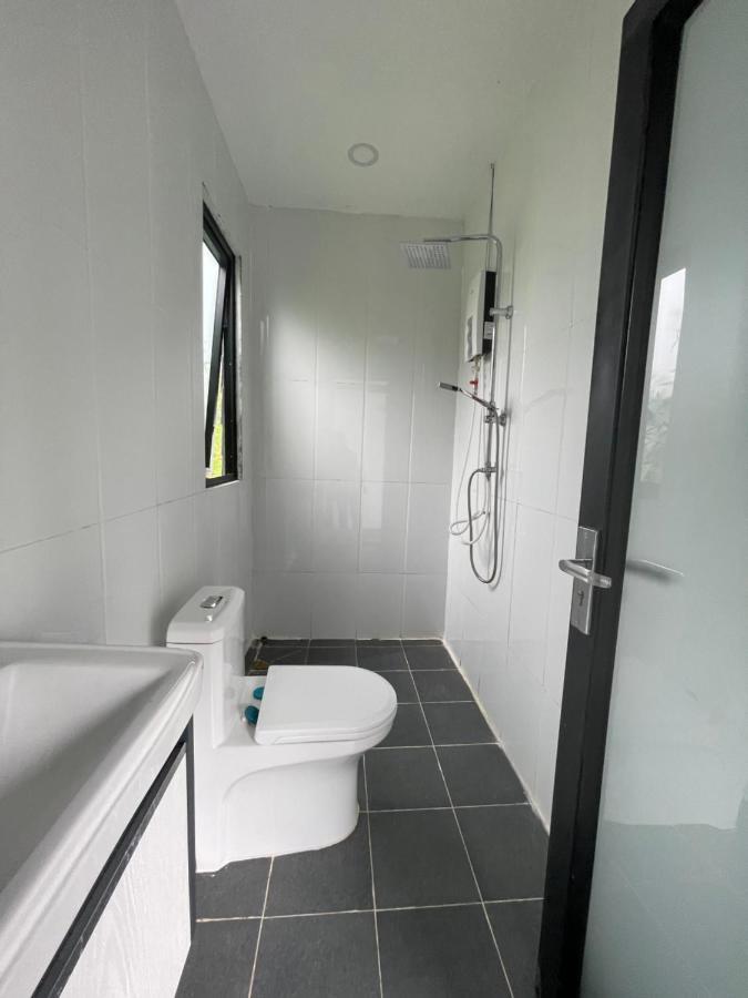 Kampot River Bungalow Hotel Bagian luar foto
